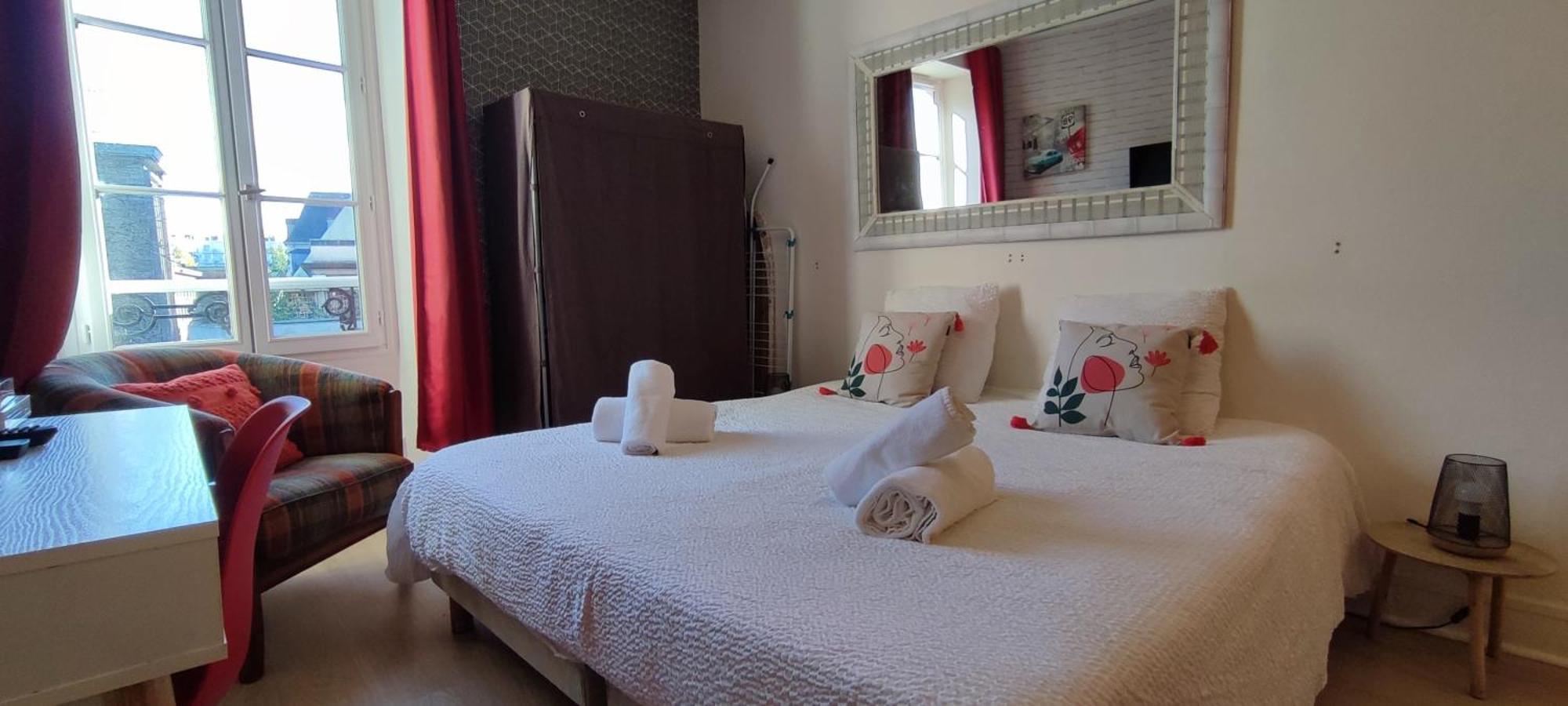 Cosy-2 Pers-Coeur De Ville-Proche Bd Pyrenees Pau Exterior photo